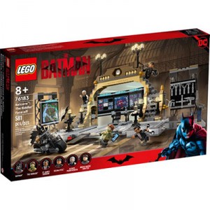 Lego DC The Batman Batcave The Riddler Face-Off